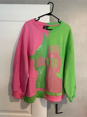 Queen of sparkles Wicked Pink & Green